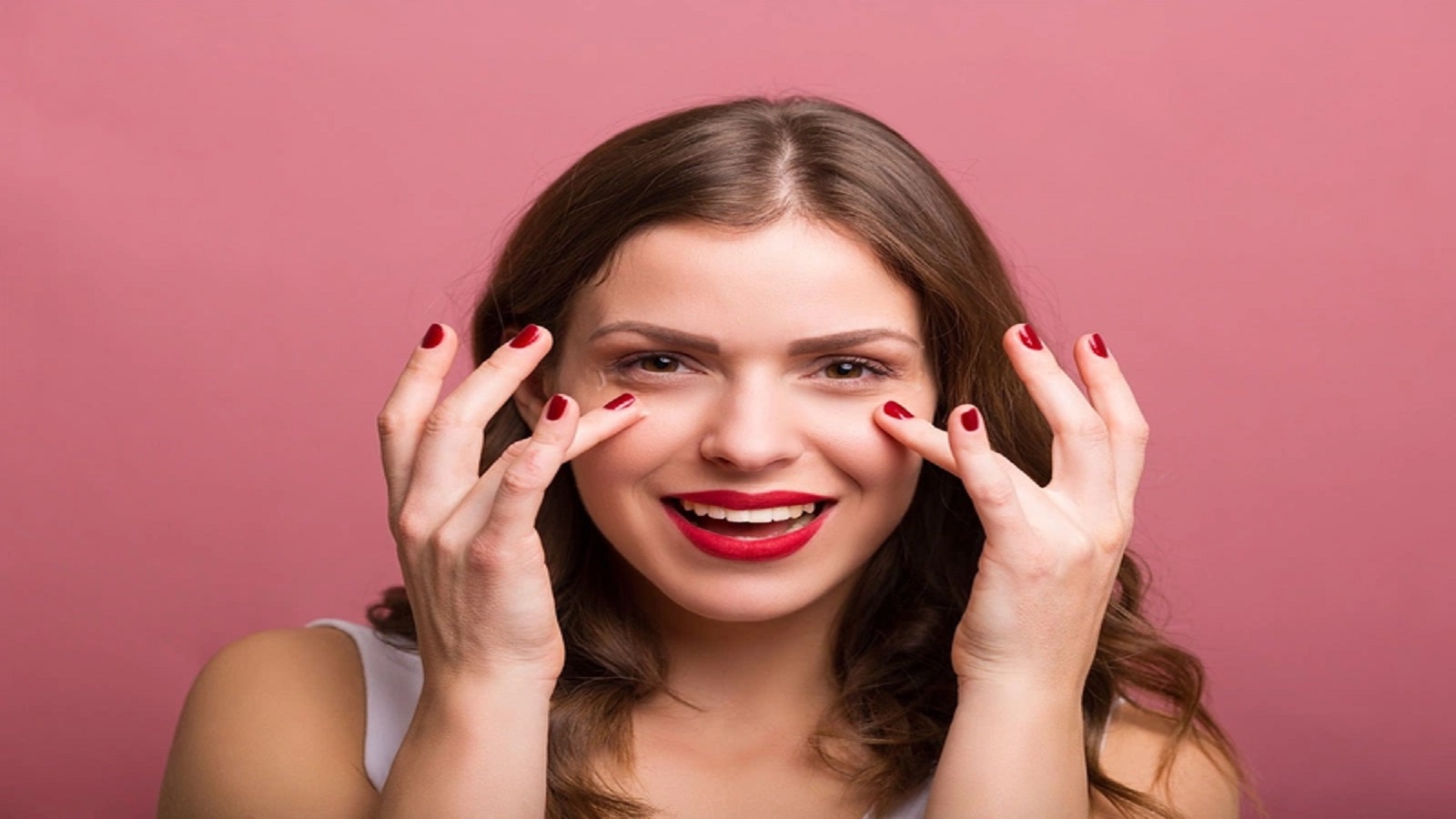 Chăm Sóc Mắt Khi Xem Bóng Đá Liên Tục: Các Bài Tập Đơn Giản