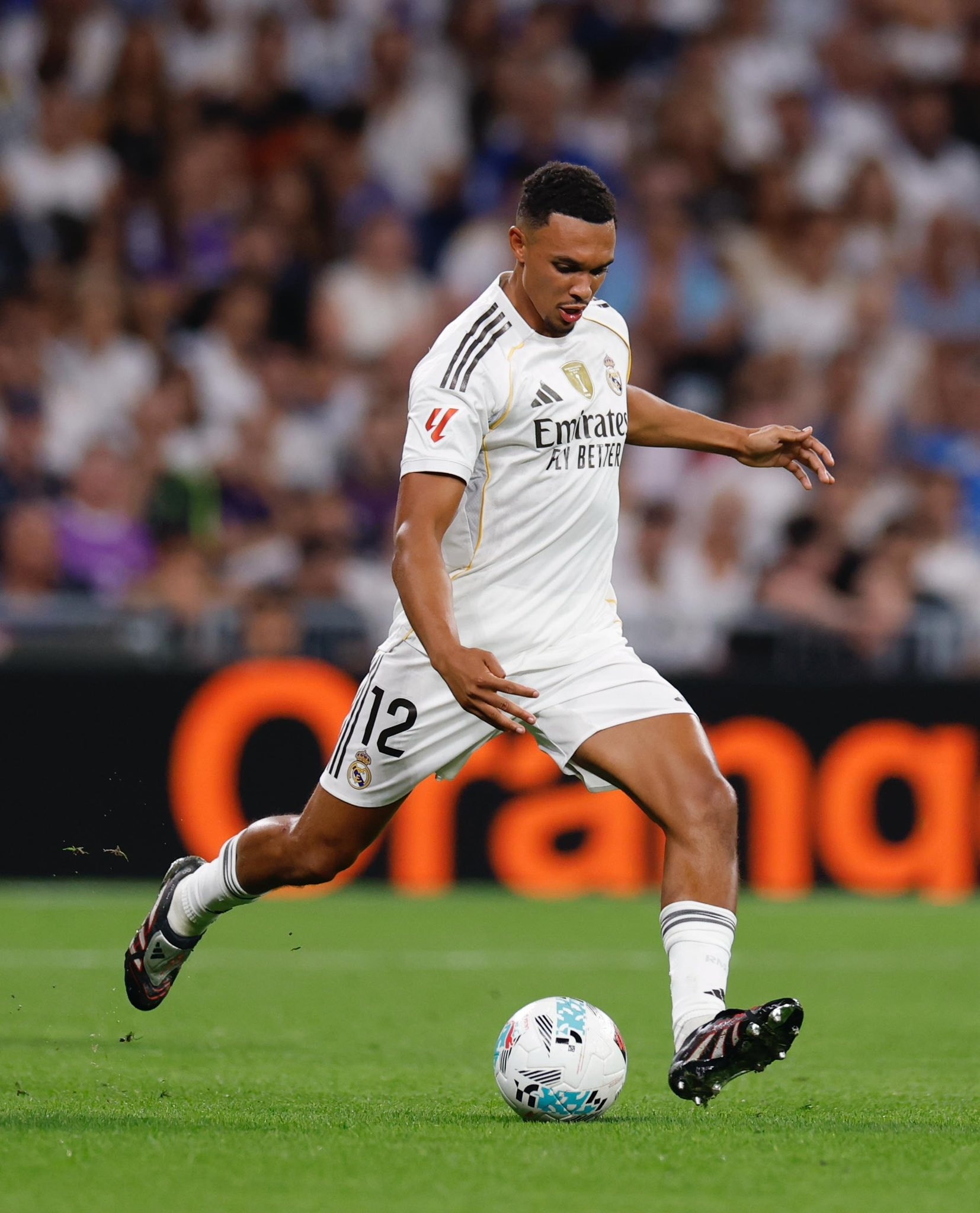Trent Alexander-Arnold dính chấn thương, nghỉ 6-8 tuần | Xoilac TV