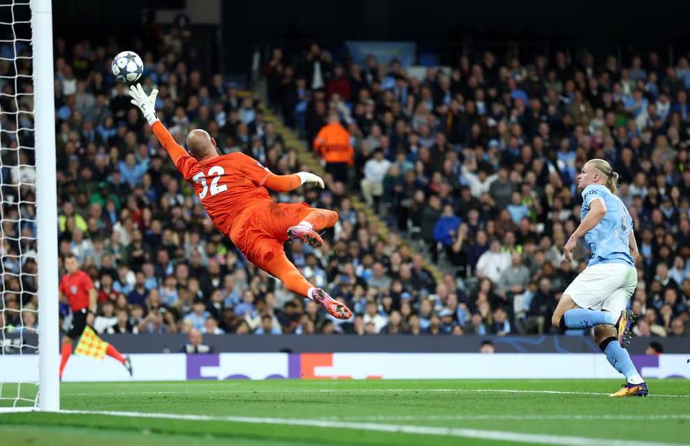 Manchester City vs Napoli (02:00 &#8211; 19/09)