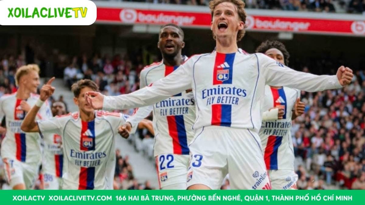 Thế trận được dự báo: Salzburg cầm bóng tấn công, đối mặt với "bức tường bê tông" được Lyon dựng lên. Liệu đội khách có tìm được kẽ hở?