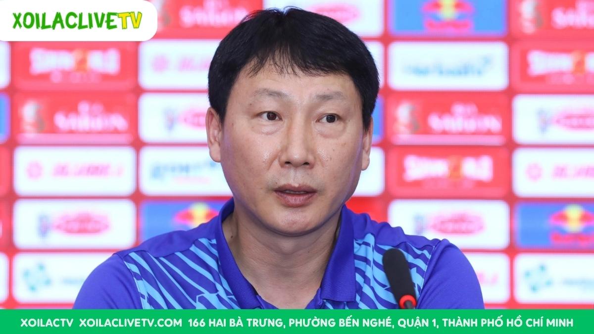 Thành công của ĐT Việt Nam mang đậm dấu ấn chiến thuật và sự tính toán của HLV Kim Sang Sik, người đang thổi một luồng gió mới vào lối chơi của đội tuyển.