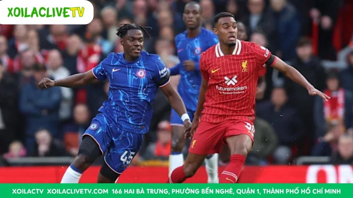 Khoảng trống Alisson để lại là quá lớn. Liệu Liverpool có đứng vững trước sức ép tại Stamford Bridge mà không có chốt chặn số một của mình?