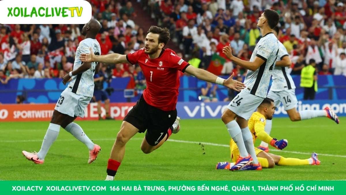 Sức mạnh tập thể của La Roja đối đầu với tinh thần kỷ luật và những pha phản công sắc lẹm của Georgia. Một trận đấu của những toan tính chiến thuật.
